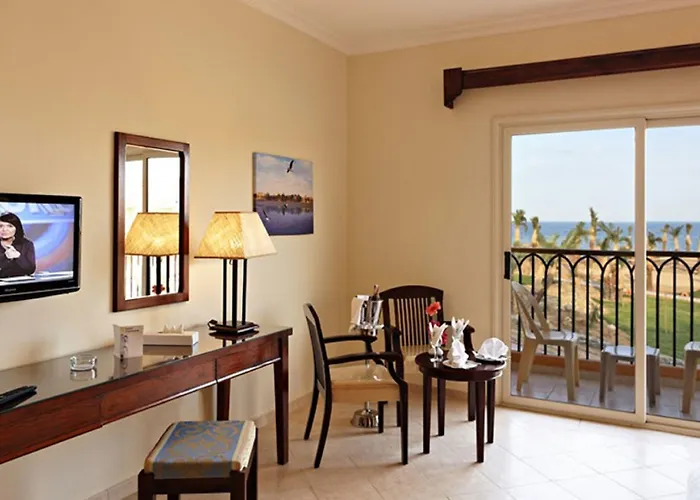 Three Corners Sunny 4* Hurgada
